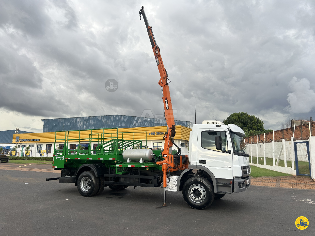 CAMINHAO MERCEDES-BENZ MB 1719 Guincho Munck Toco 4x2 A&F Seminovos RIBEIRAO PRETO SÃO PAULO SP