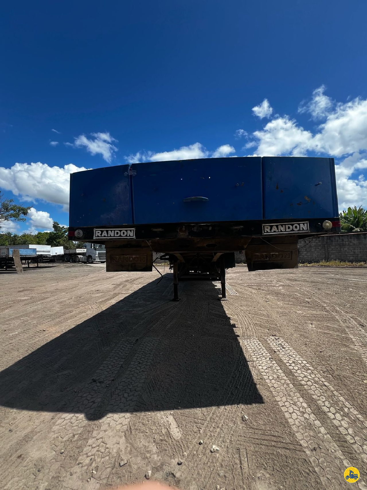 CARRETA SEMI-REBOQUE CARGA SECA DTL Logística  CARATINGA MINAS GERAIS MG