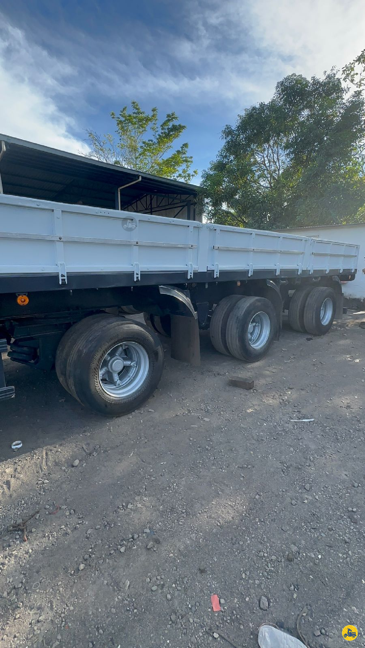 CARRETA SEMI-REBOQUE CARGA SECA DTL Logística  CARATINGA MINAS GERAIS MG