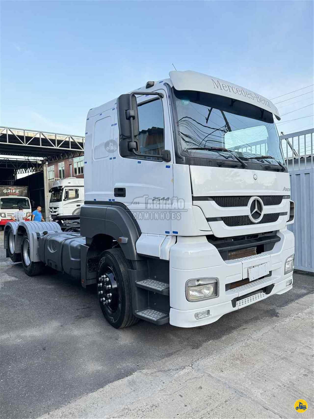 CAMINHAO MERCEDES-BENZ MB 2544 Cavalo Mecânico Cavalo 6x2 Abraão Caminhões CONTAGEM MINAS GERAIS MG