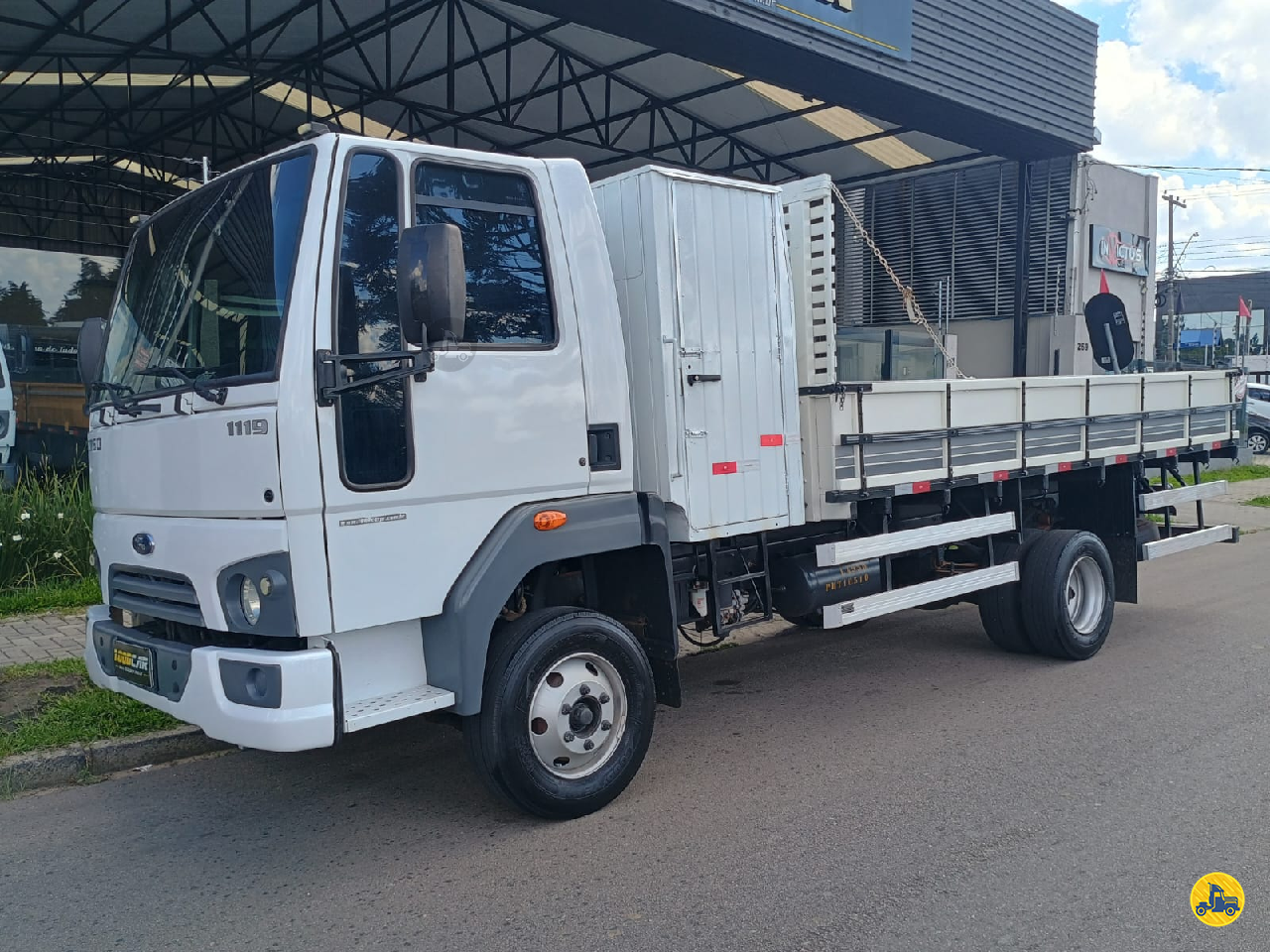 CAMINHAO FORD CARGO 1119 Carroceria Cabine Suplementar 3/4 4x2 1000 Car CURITIBA PARANÁ PR