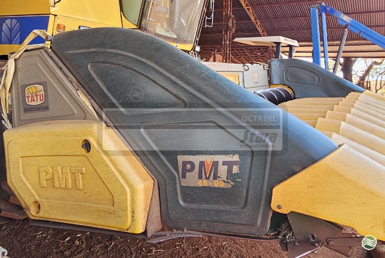 PLATAFORMA COLHEITADEIRA TATU PMT 4590 Octabel - Stara RIBEIRAO PRETO SÃO PAULO SP