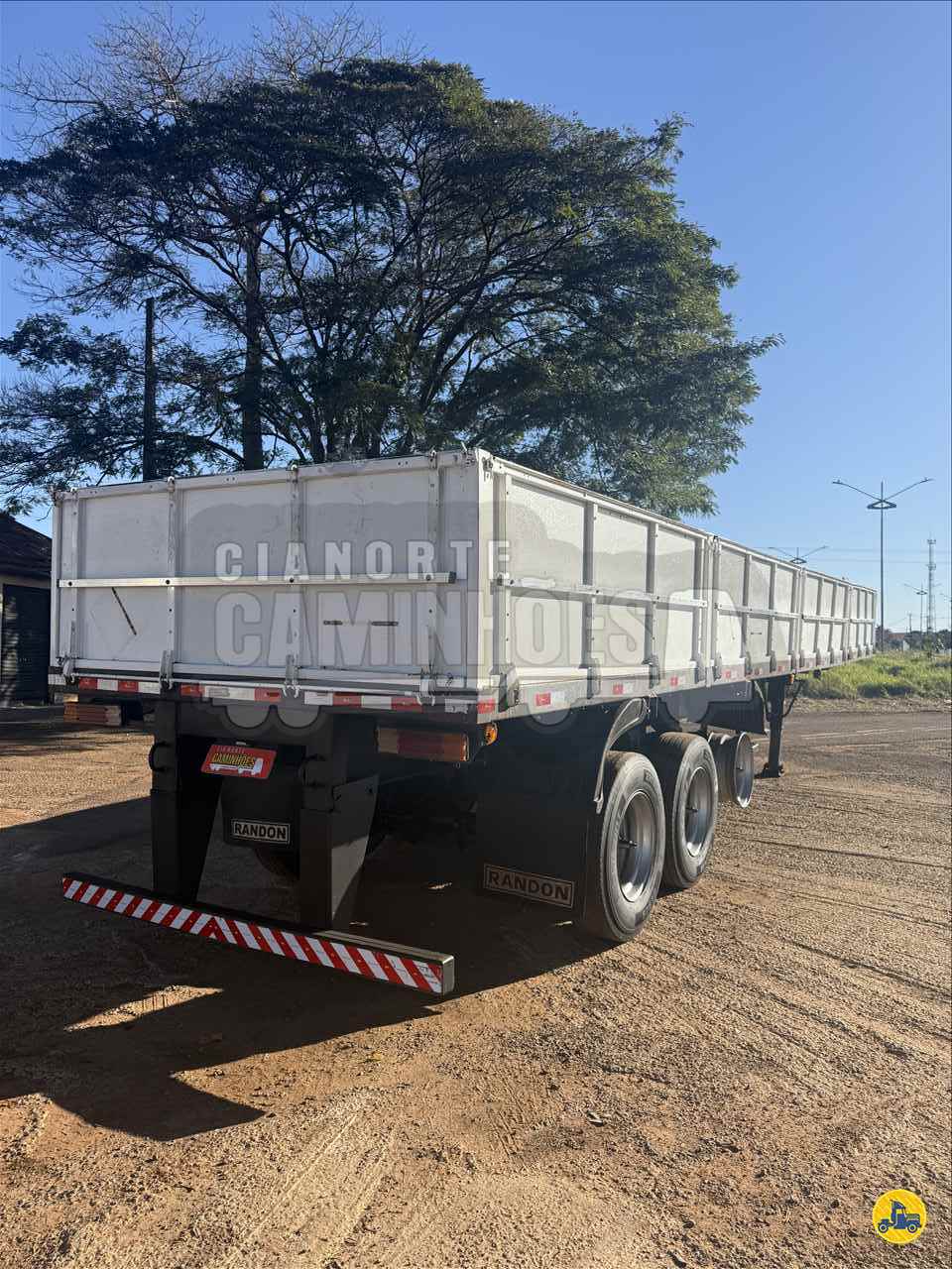 CARRETA SEMI-REBOQUE CARGA SECA Cianorte Caminhões CIANORTE PARANÁ PR