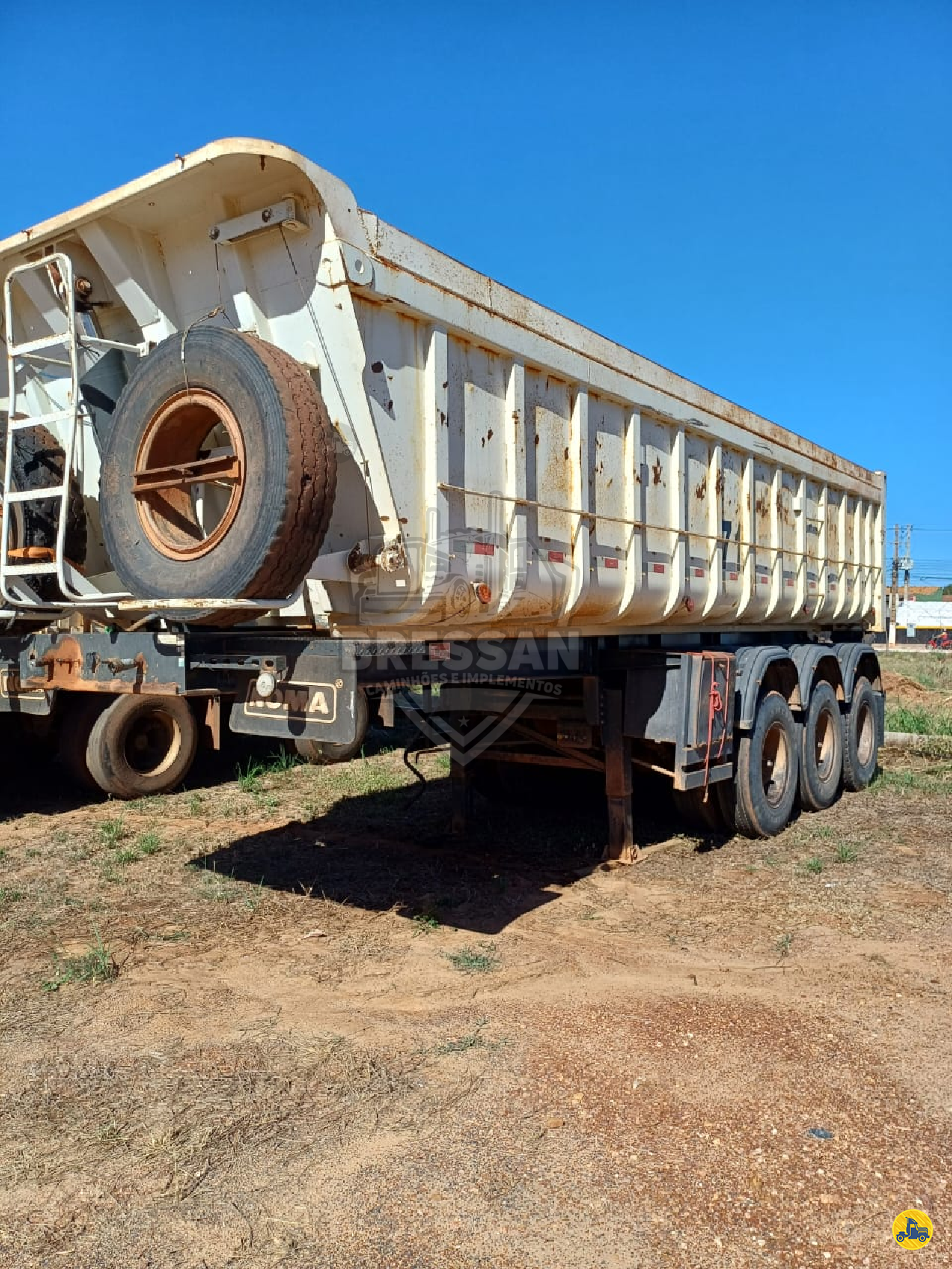 CARRETA SEMI-REBOQUE BASCULANTE Bressan Caminhões e Carretas VARZEA GRANDE MATO GROSSO MT