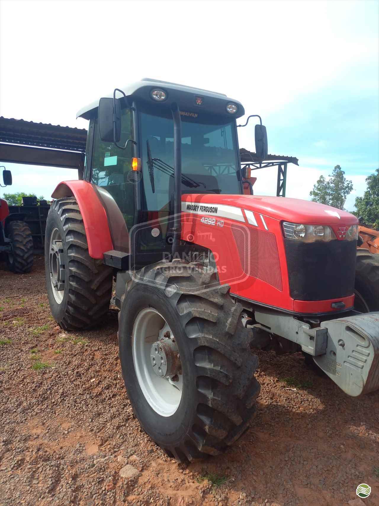 TRATOR MASSEY FERGUSON MF 4292 Tração 4x4 Danillo Agro Vendas UMUARAMA PARANÁ PR