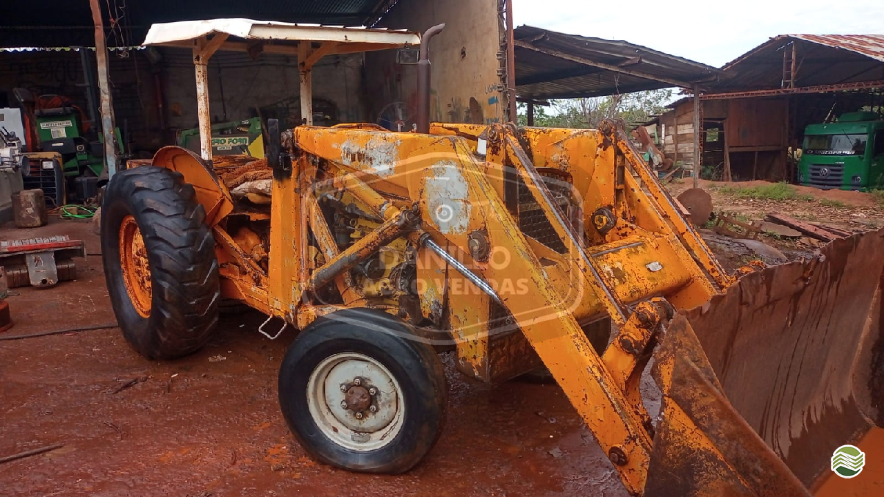 TRATOR MASSEY FERGUSON MF 65 Tração 4x2 Danillo Agro Vendas UMUARAMA PARANÁ PR