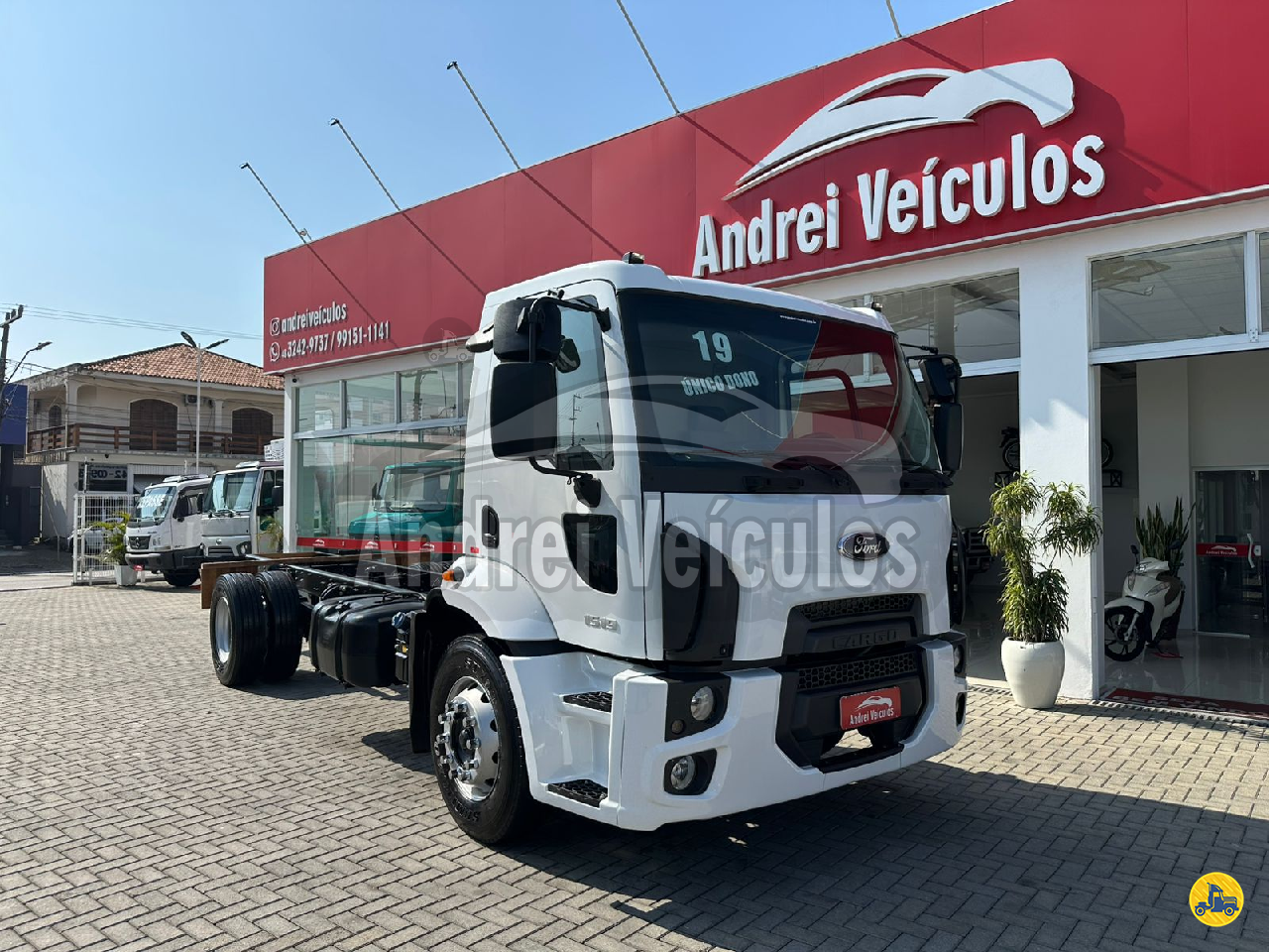 CAMINHAO FORD CARGO 1519 Chassis Toco 4x2 Andrei Veículos e Caminhões PALHOCA SANTA CATARINA SC