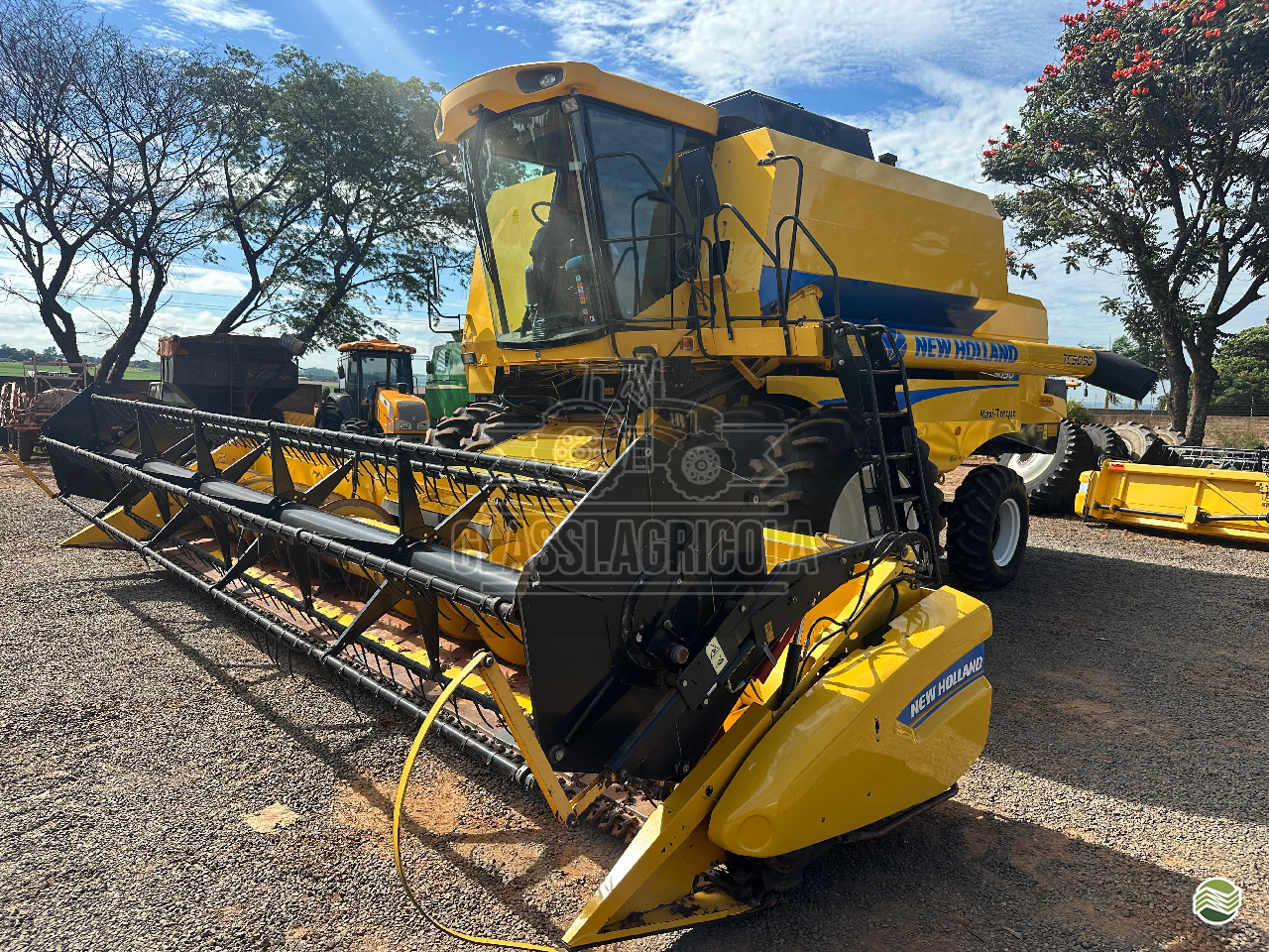 COLHEITADEIRA NEW HOLLAND TC 5090 Classi.Agrícola ASTORGA PARANÁ PR