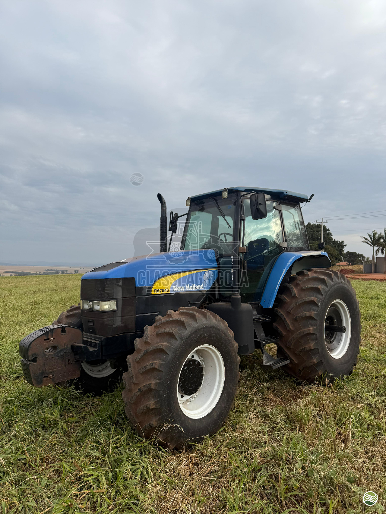 TRATOR NEW HOLLAND NEW TM 7040 Tração 4x4 Classi.Agrícola ASTORGA PARANÁ PR
