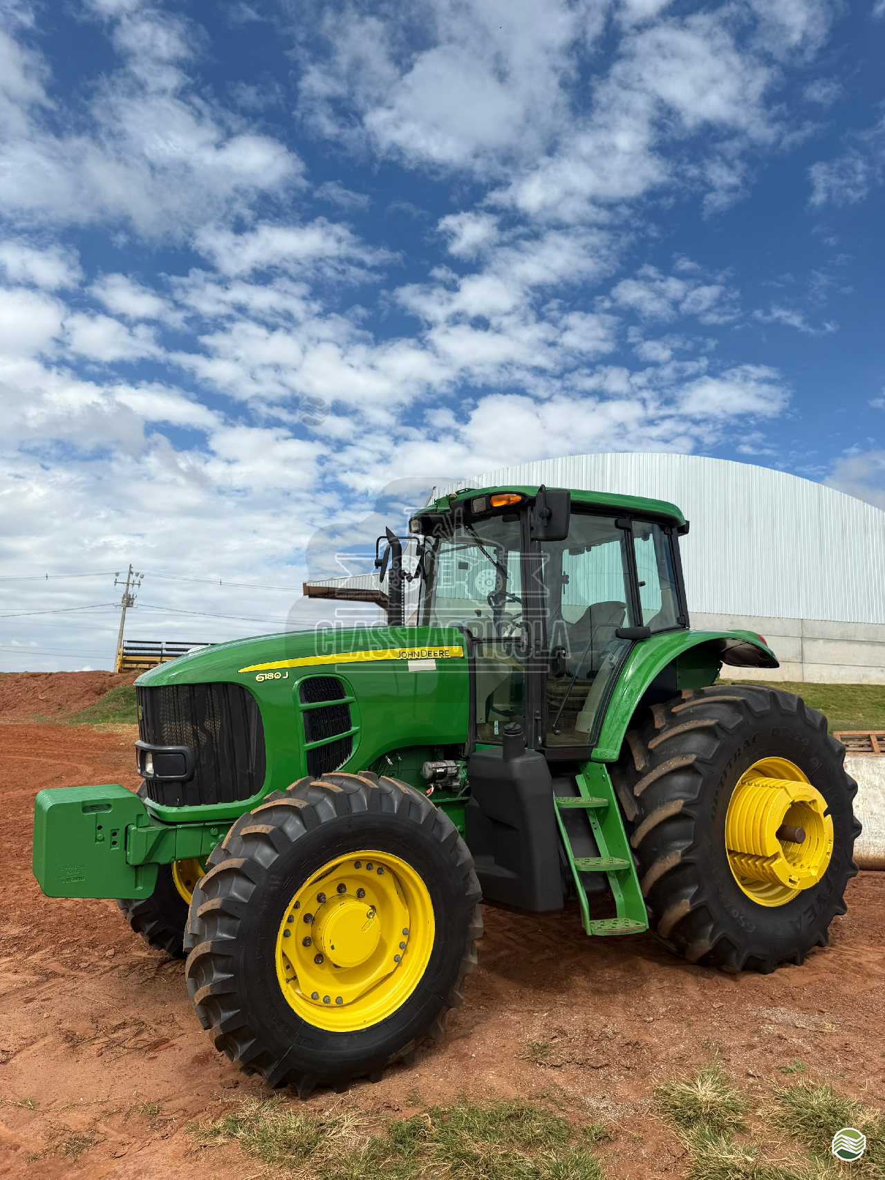 TRATOR JOHN DEERE JOHN DEERE 6180J Tração 4x4 Classi.Agrícola ASTORGA PARANÁ PR