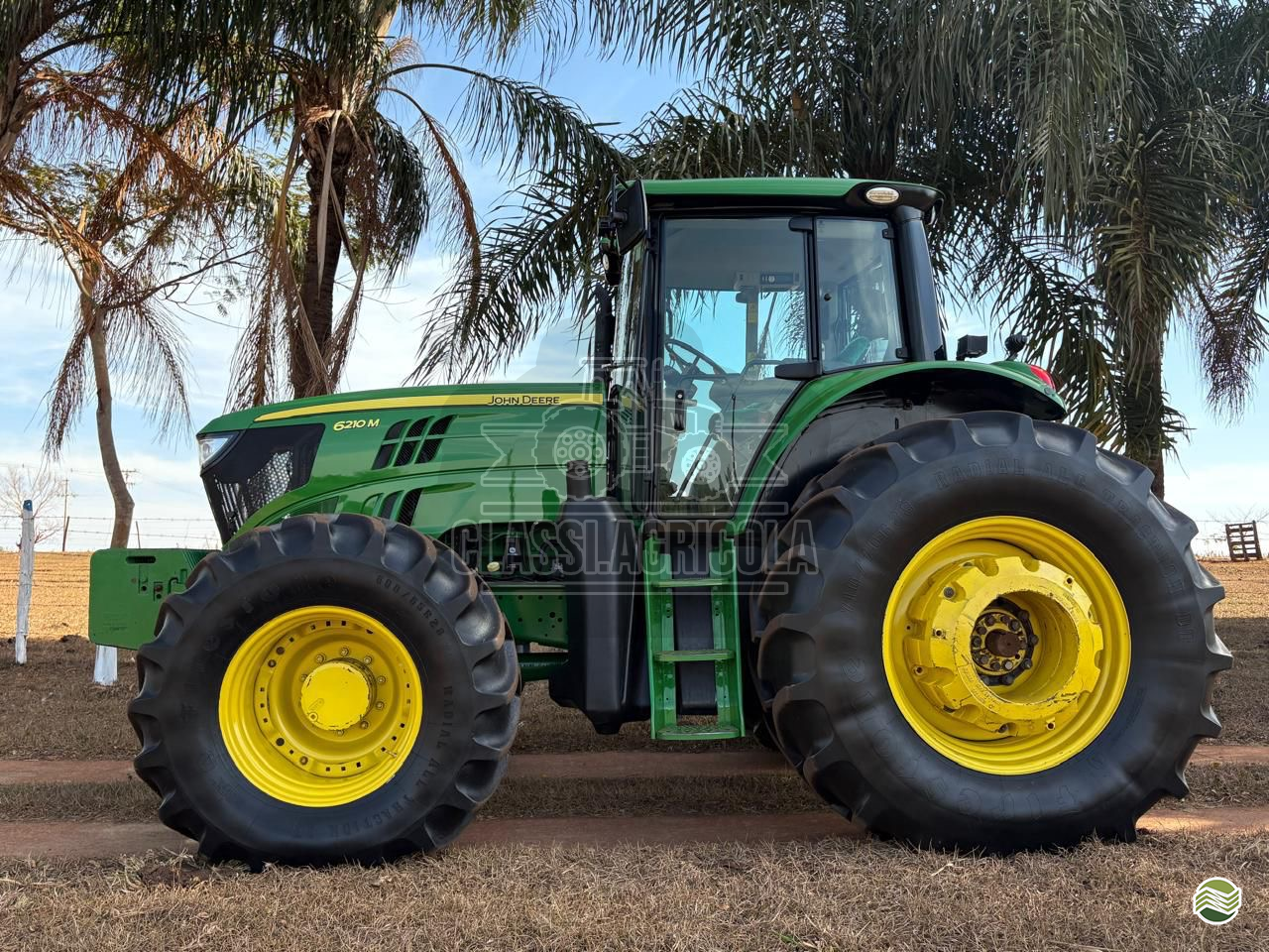 JOHN DEERE 6210M de Classi.Agrícola