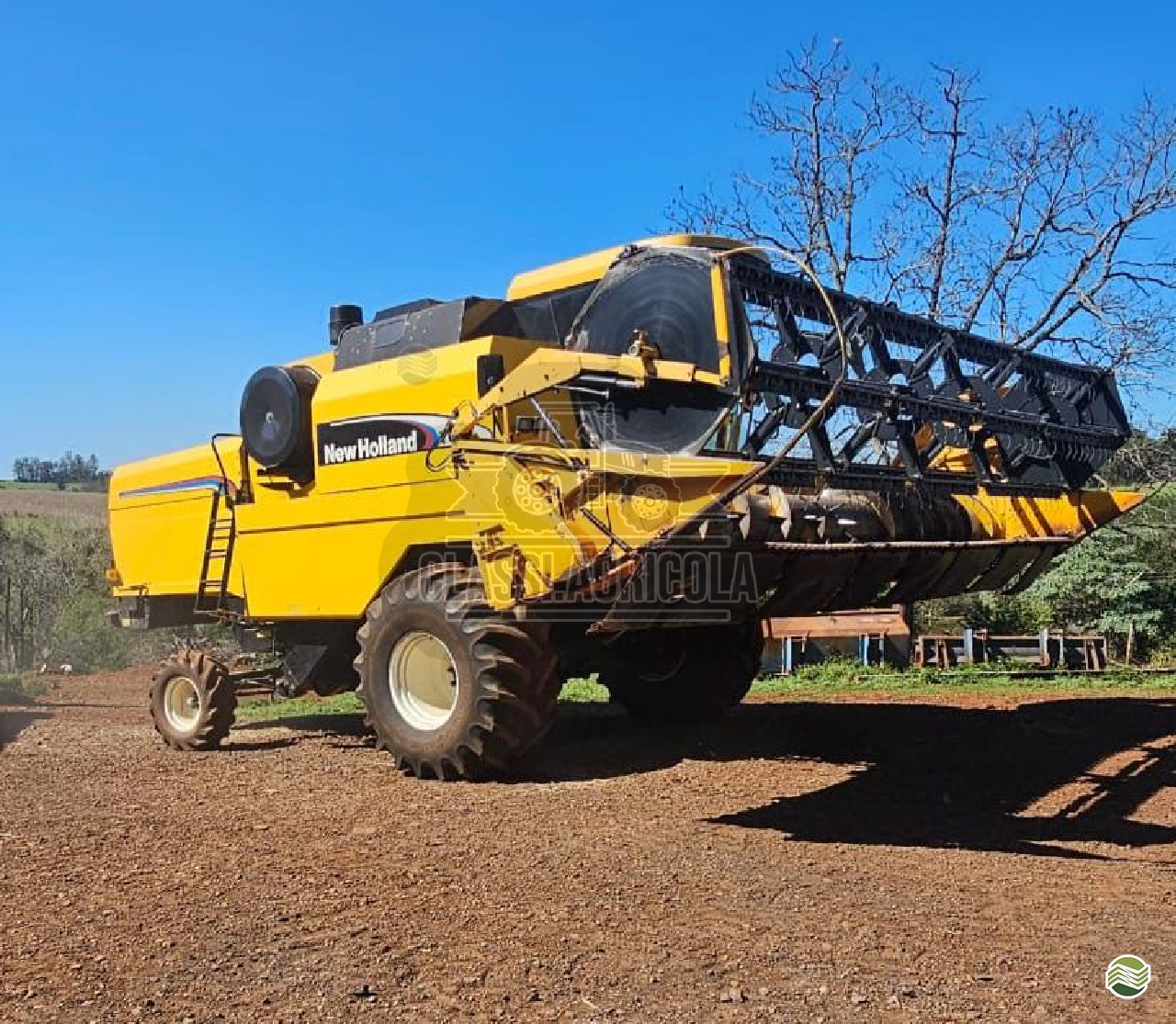 COLHEITADEIRA NEW HOLLAND TC 57 Classi.Agrícola ASTORGA PARANÁ PR