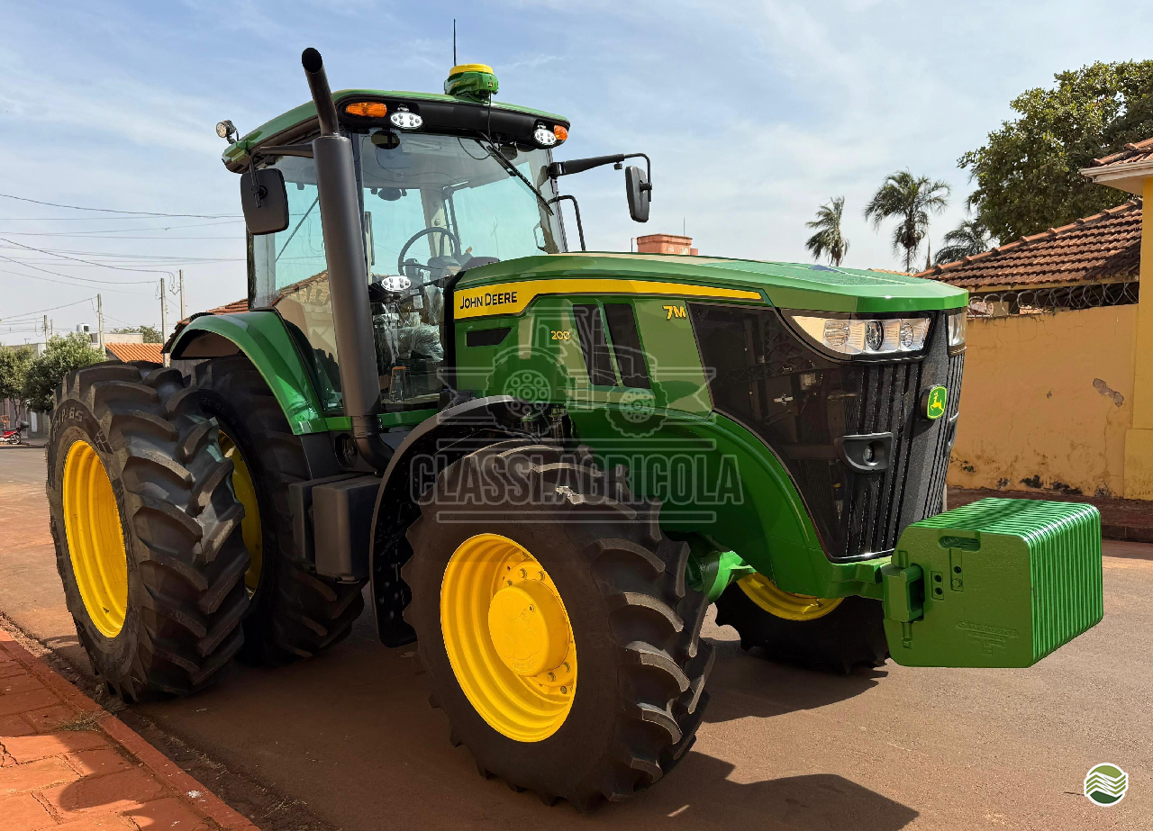 TRATOR JOHN DEERE JOHN DEERE 7200J Tração 4x4 Classi.Agrícola ASTORGA PARANÁ PR