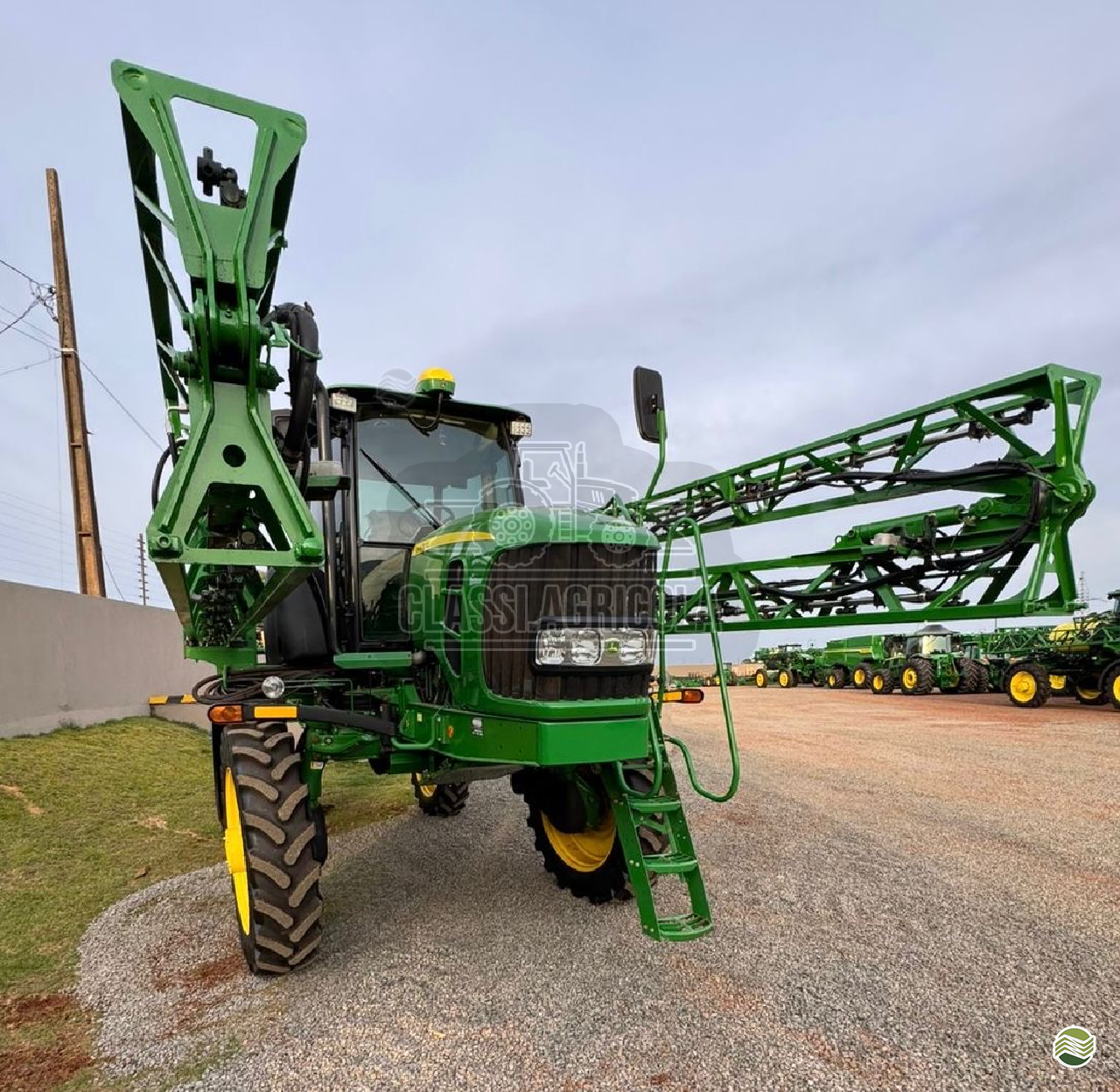 PULVERIZADOR JOHN DEERE JOHN DEERE 4630 Tração 4x4 Classi.Agrícola ASTORGA PARANÁ PR