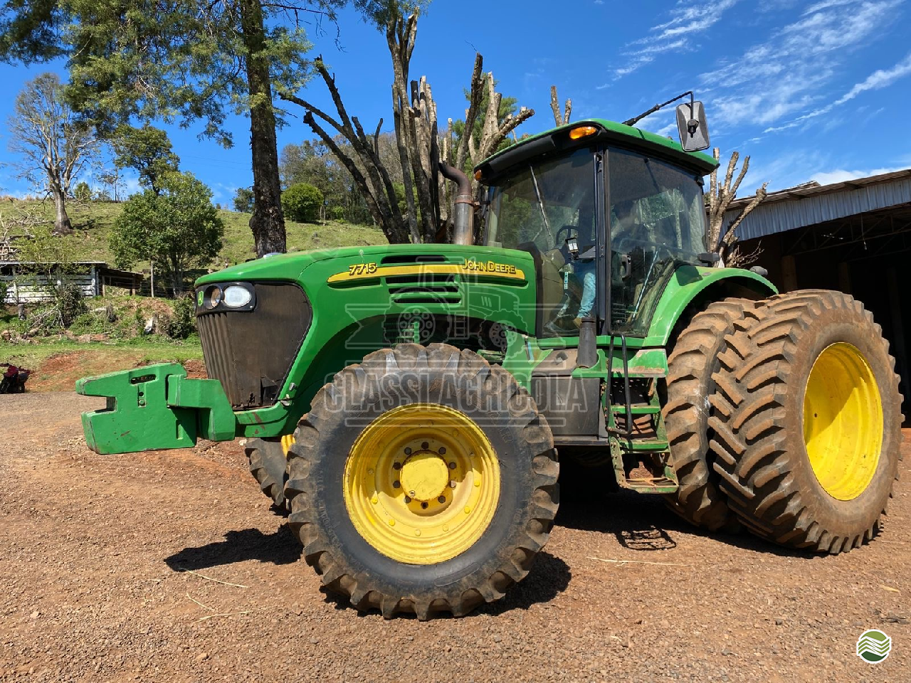 TRATOR JOHN DEERE JOHN DEERE 7715 Tração 4x4 Classi.Agrícola ASTORGA PARANÁ PR