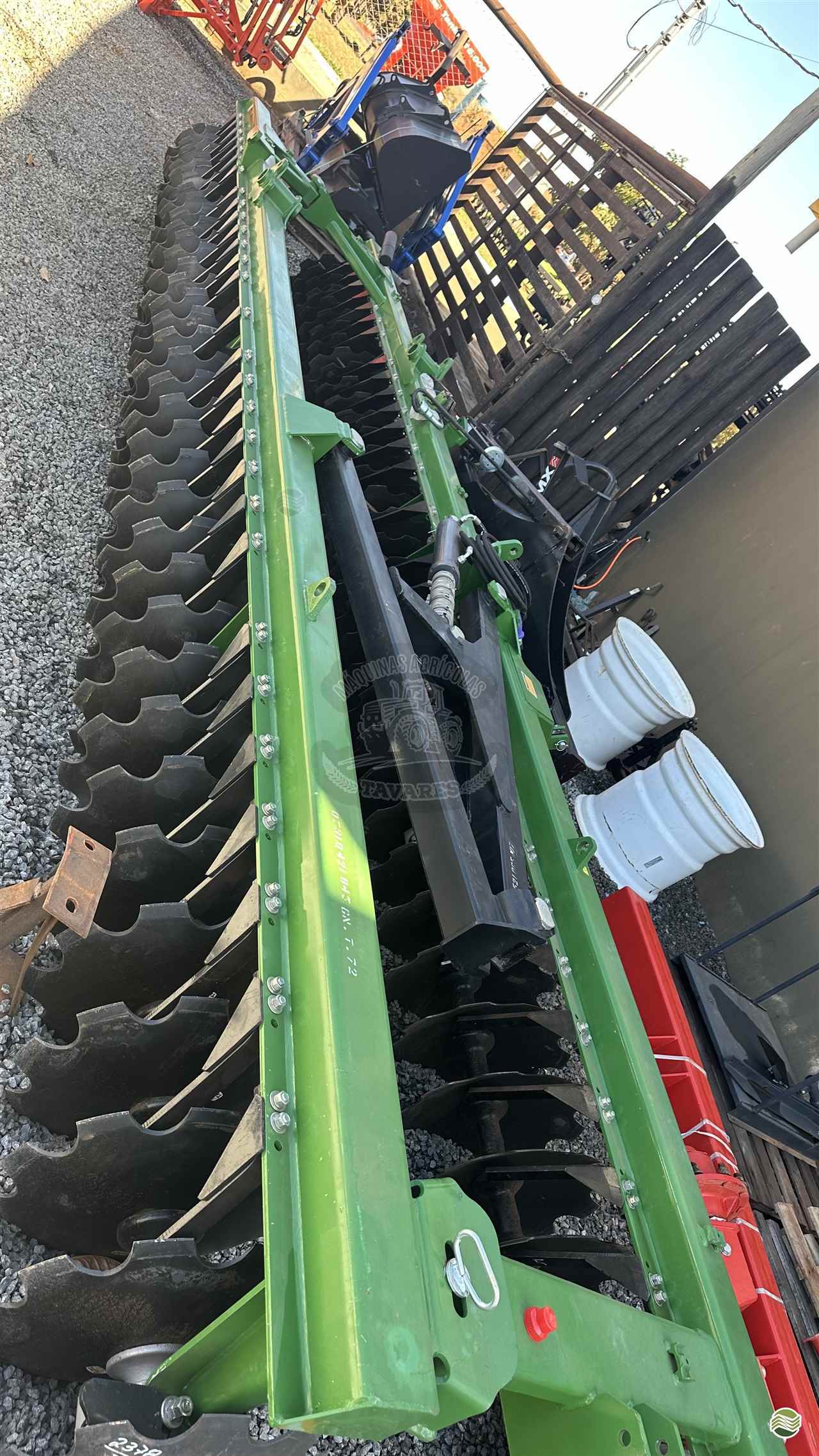 IMPLEMENTOS AGRICOLAS GRADE NIVELADORA NIVELADORA 72 DISCOS Tavares Máquinas Agrícolas ORIZONA GOIAS GO