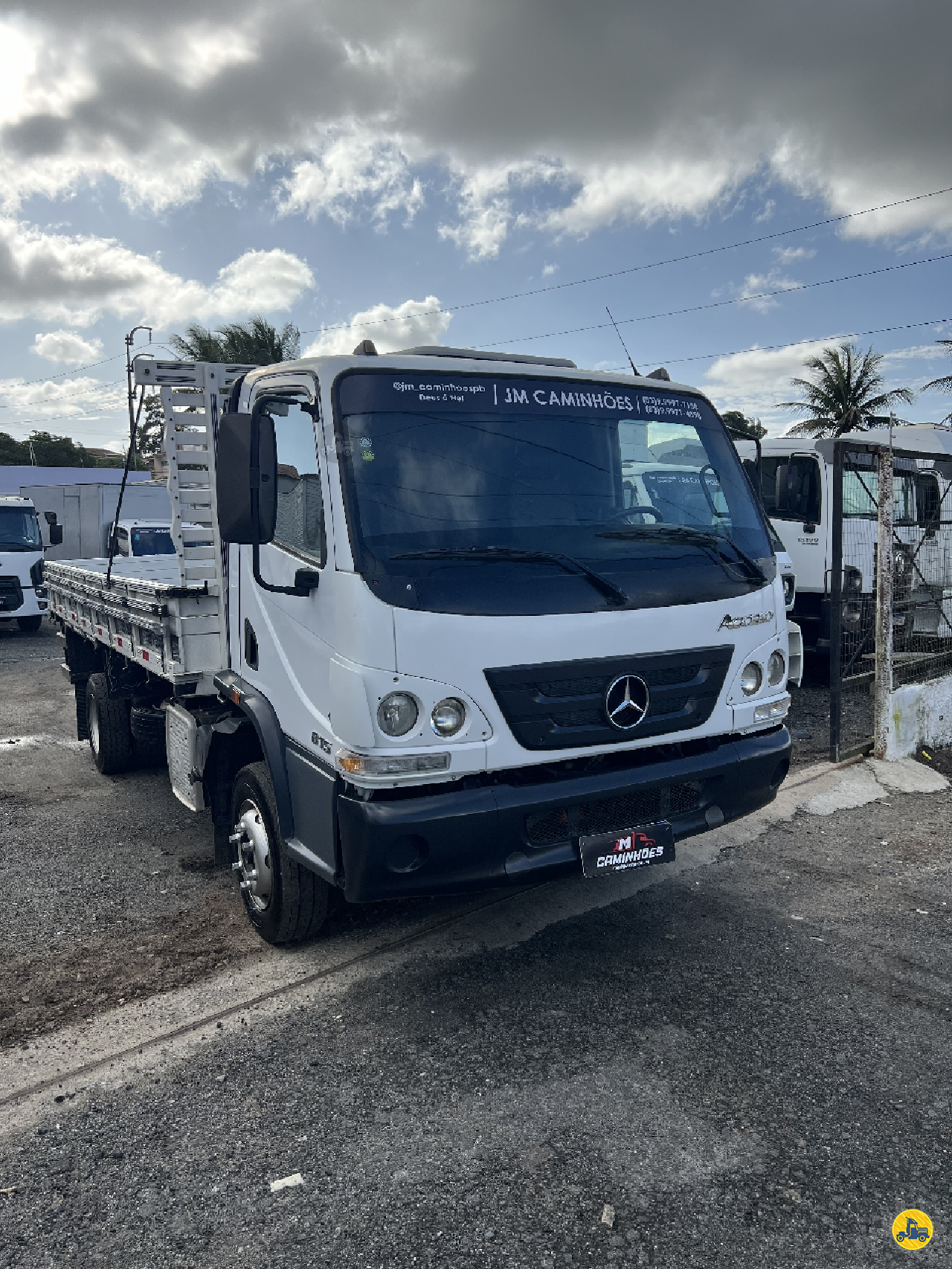 CAMINHAO MERCEDES-BENZ MB 815 Carga Seca 3/4 4x2 JM Caminhões CAMPINA GRANDE PARAÍBA PB