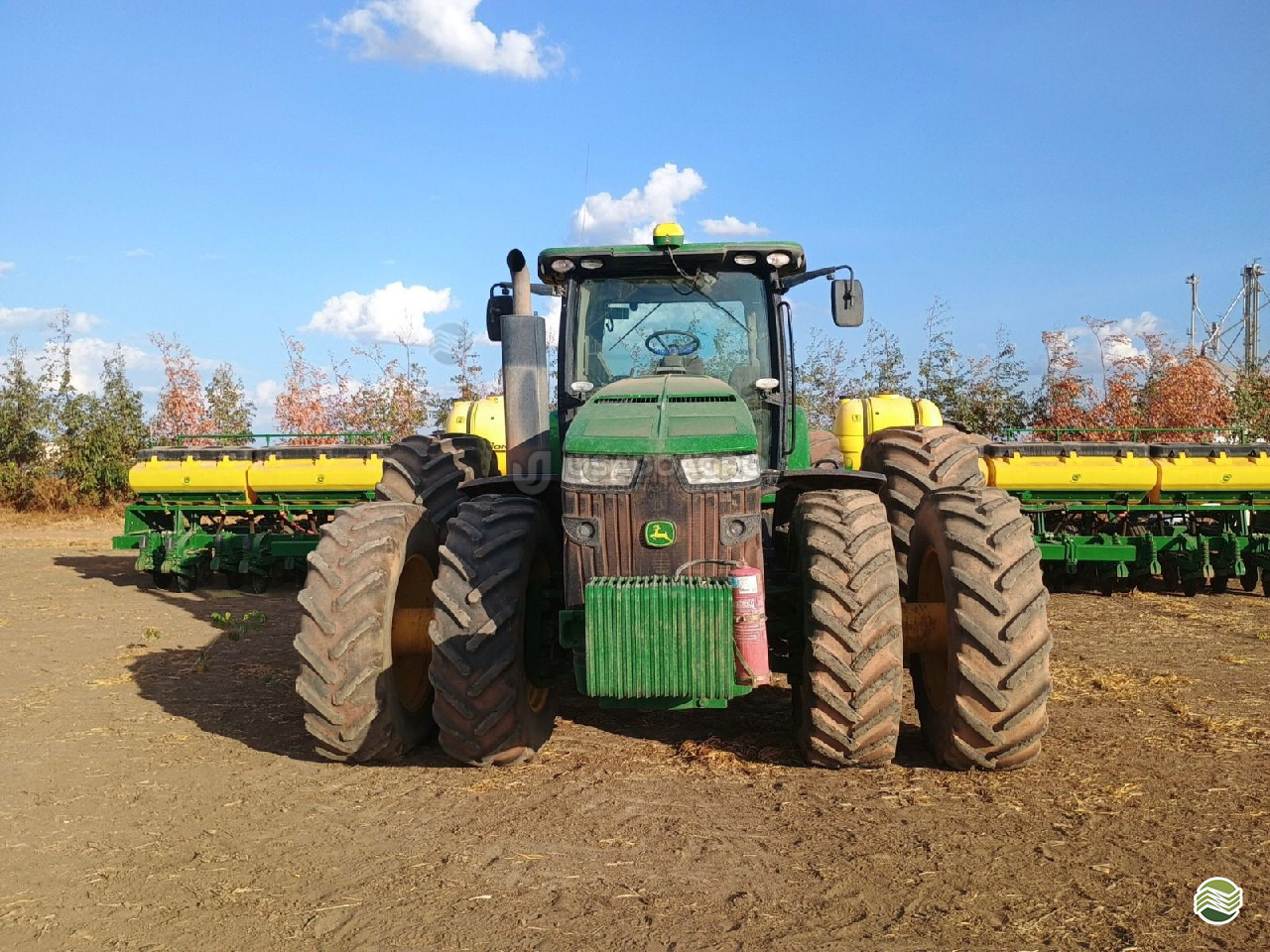 TRATOR JOHN DEERE JOHN DEERE 8400R Tração 4x4 Usado Agro Máquinas Agrícolas RONDONOPOLIS MATO GROSSO MT