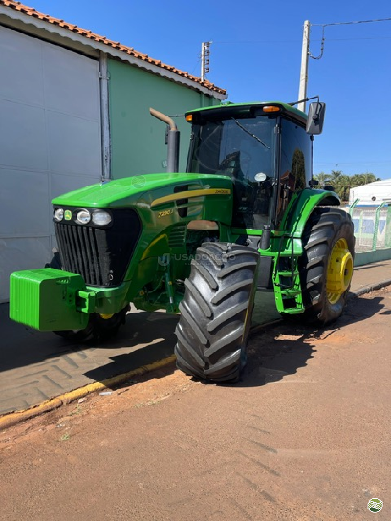 TRATOR JOHN DEERE JOHN DEERE 7230J Tração 4x4 Usado Agro Máquinas Agrícolas RONDONOPOLIS MATO GROSSO MT