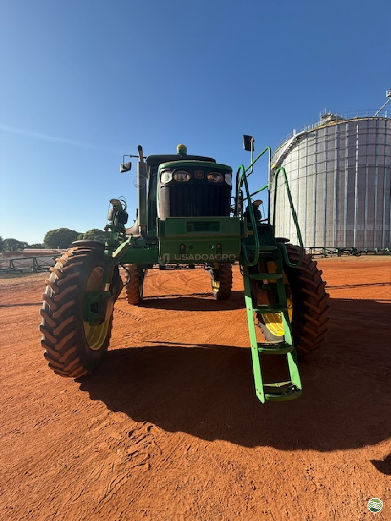 PULVERIZADOR JOHN DEERE JOHN DEERE 4730 Tração 4x4 Usado Agro Máquinas Agrícolas RONDONOPOLIS MATO GROSSO MT