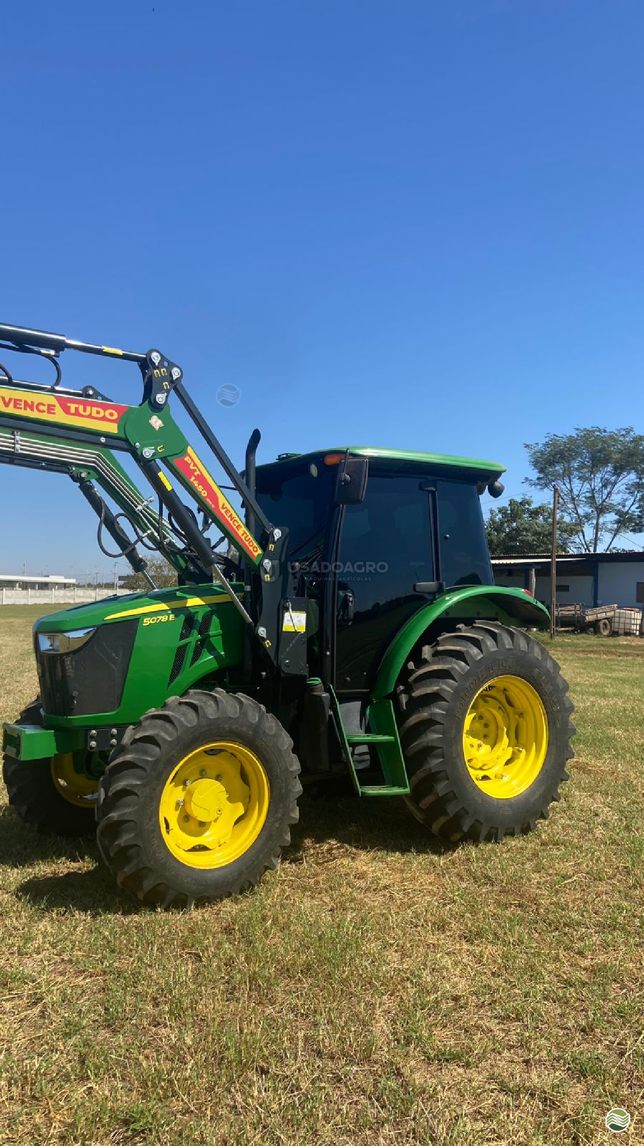 TRATOR JOHN DEERE JOHN DEERE 5078E Tração 4x4 Usado Agro Máquinas Agrícolas RONDONOPOLIS MATO GROSSO MT