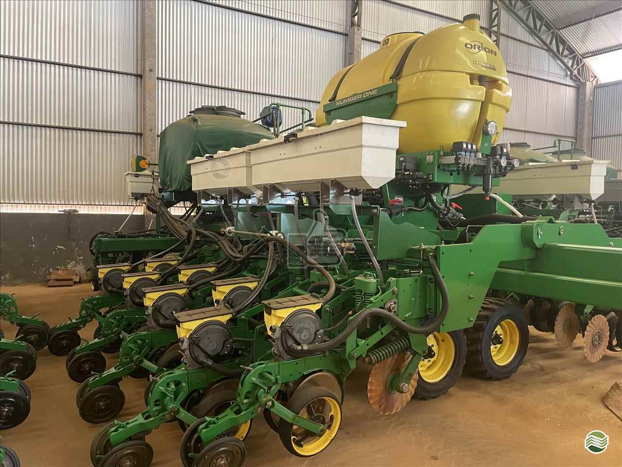 PLANTADEIRA JOHN DEERE PLANTADEIRAS DB40 Amazônia Agrícola   CAMPO VERDE MATO GROSSO MT
