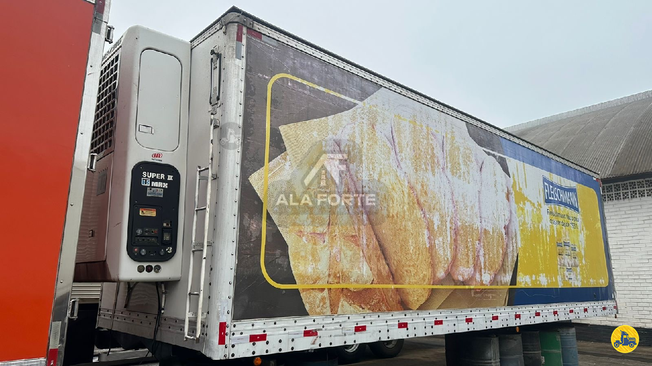 CARROCERIA SOBRE CHASSI  BITRUCK BAU FRIGORIFICO Ala Forte Implementos Rodoviários CHAPECO SANTA CATARINA SC