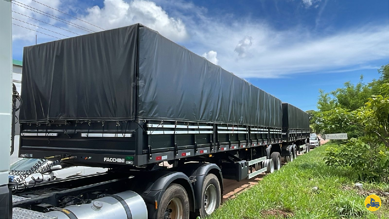 CARRETA RODOTREM GRANELEIRO Estevão Caminhões OSVALDO CRUZ SÃO PAULO SP