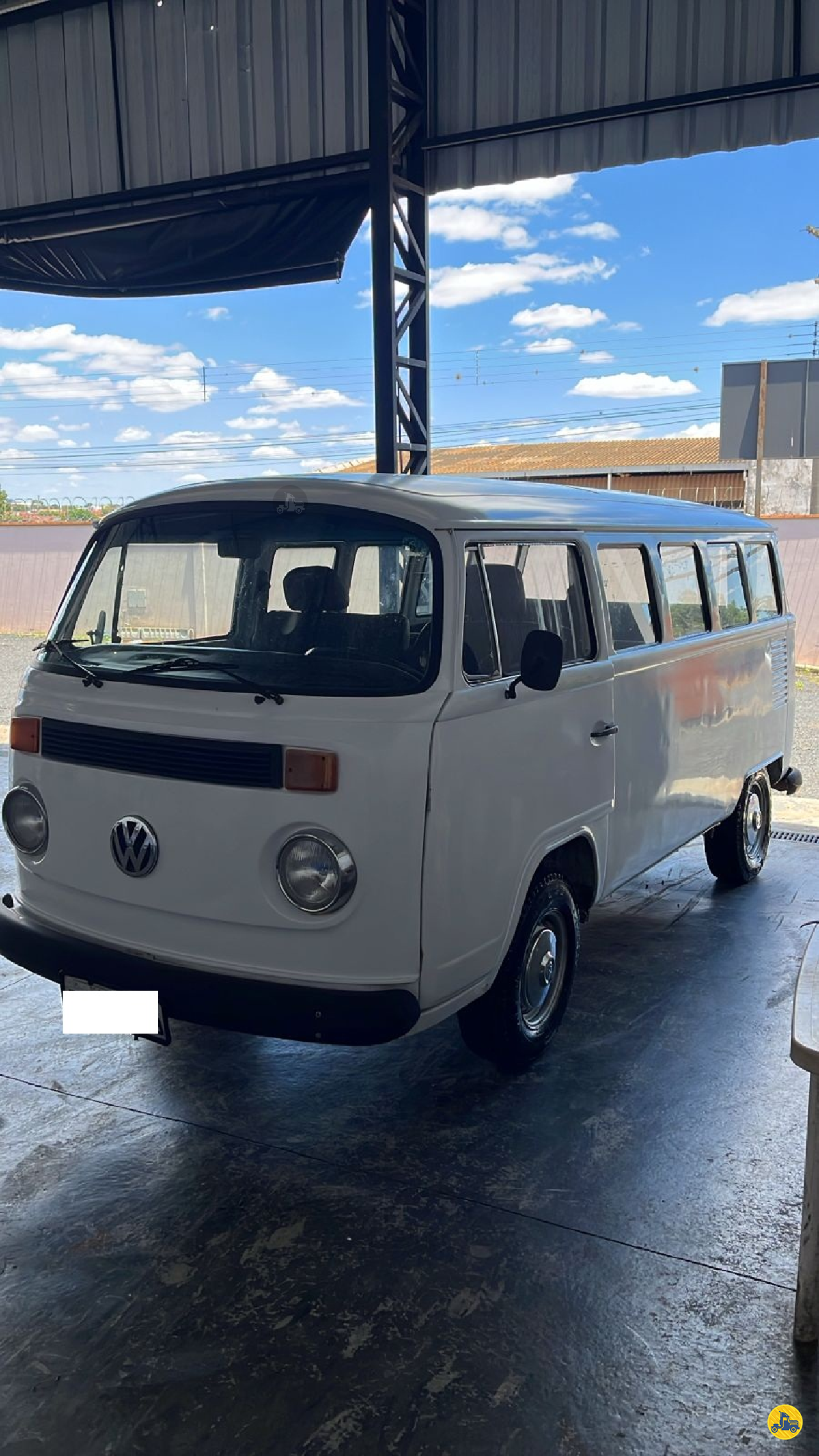 UTILITARIOS VW - Volkswagen Kombi Standard 1.4 Flex Robinson Caminhões Multimarcas PORTO FERREIRA SÃO PAULO SP