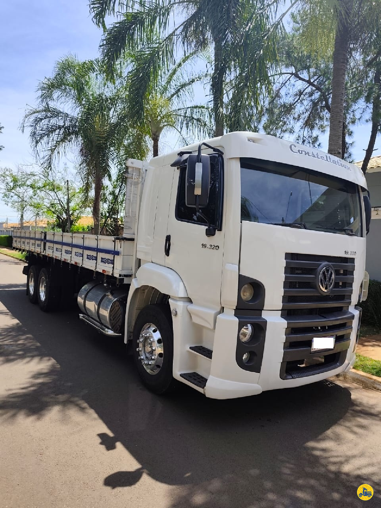 CAMINHAO VOLKSWAGEN VW 19320 Grade Baixa Cavalo 6x4 Robinson Caminhões Multimarcas PORTO FERREIRA SÃO PAULO SP