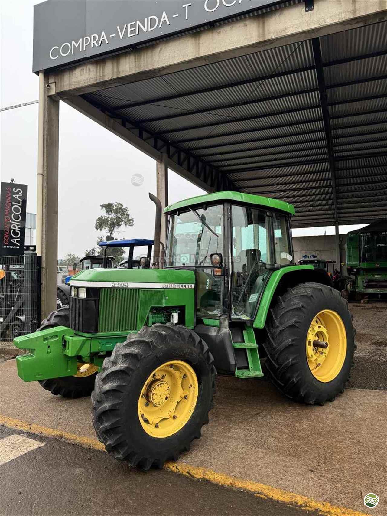 TRATOR JOHN DEERE JOHN DEERE 6405 Tração 4x4 Gonzatto Máquinas IBIRAIARAS RIO GRANDE DO SUL RS