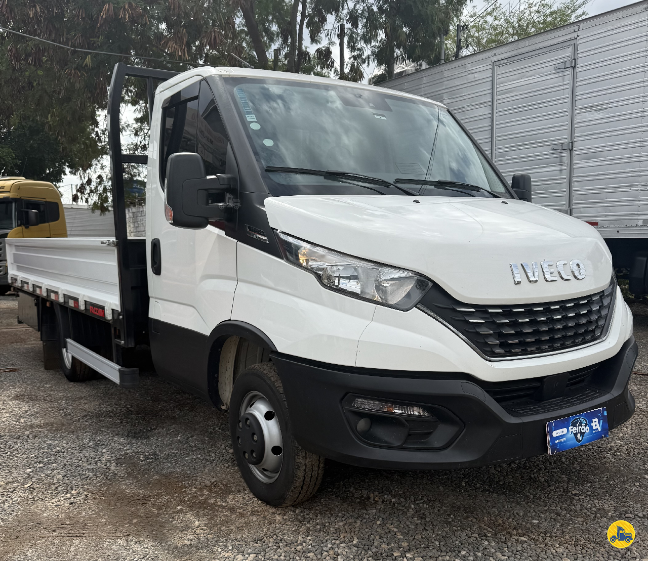 CAMINHAO IVECO DAILY 55-170 Carga Seca 3/4 4x2 Máxima Caminhões  MONTES CLAROS MINAS GERAIS MG