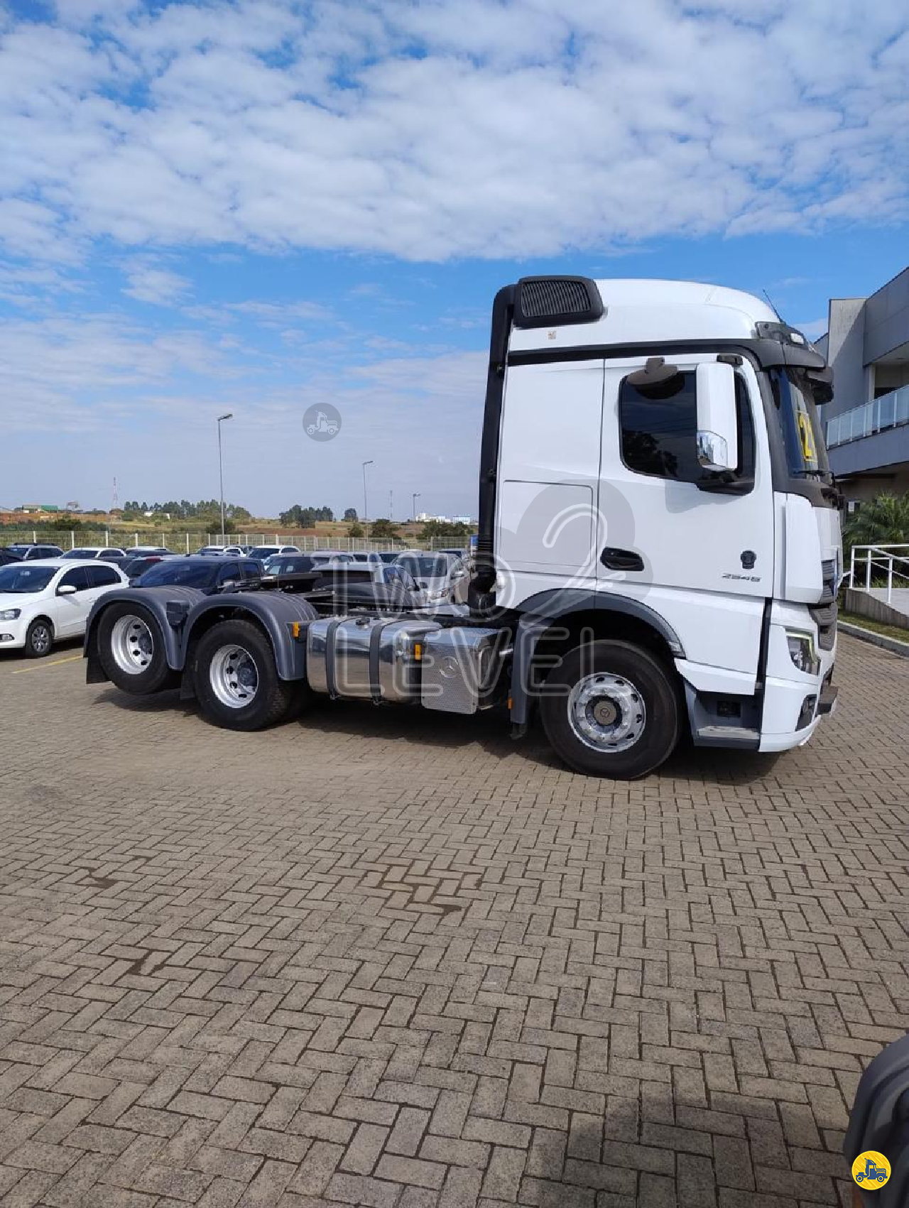 CAMINHAO MERCEDES-BENZ MB 2548 Cavalo Mecânico Cavalo 6x2 Two Level CURITIBA PARANÁ PR