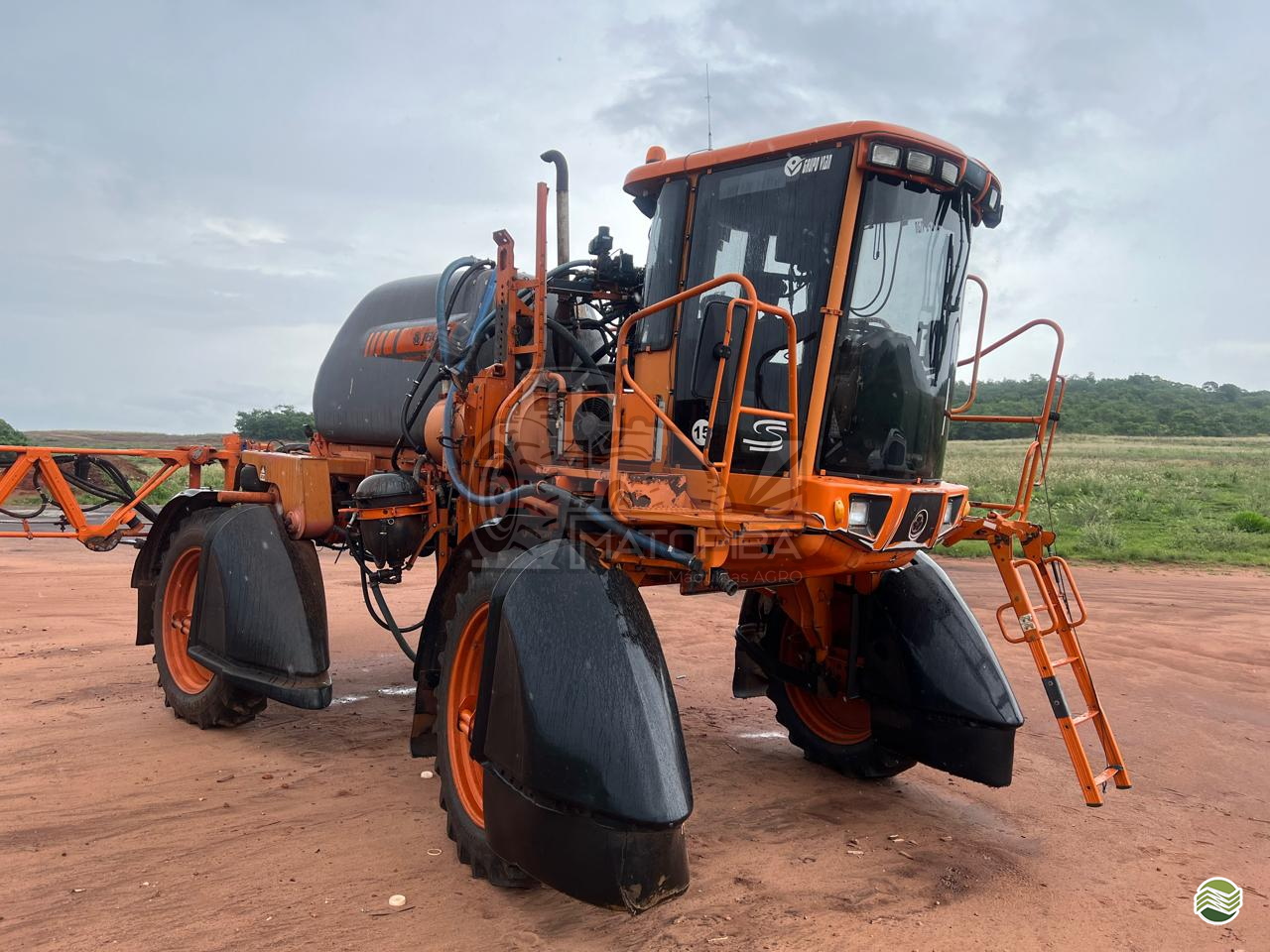 PULVERIZADOR JACTO UNIPORT 2500 STAR Tração 4x2 Matopiba Máquinas Agro MIGUELOPOLIS SÃO PAULO SP