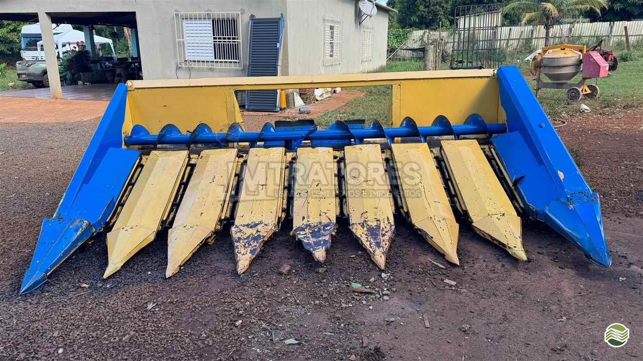 PLATAFORMA COLHEITADEIRA NEW HOLLAND MILHO JM Tratores  ADAMANTINA SÃO PAULO SP