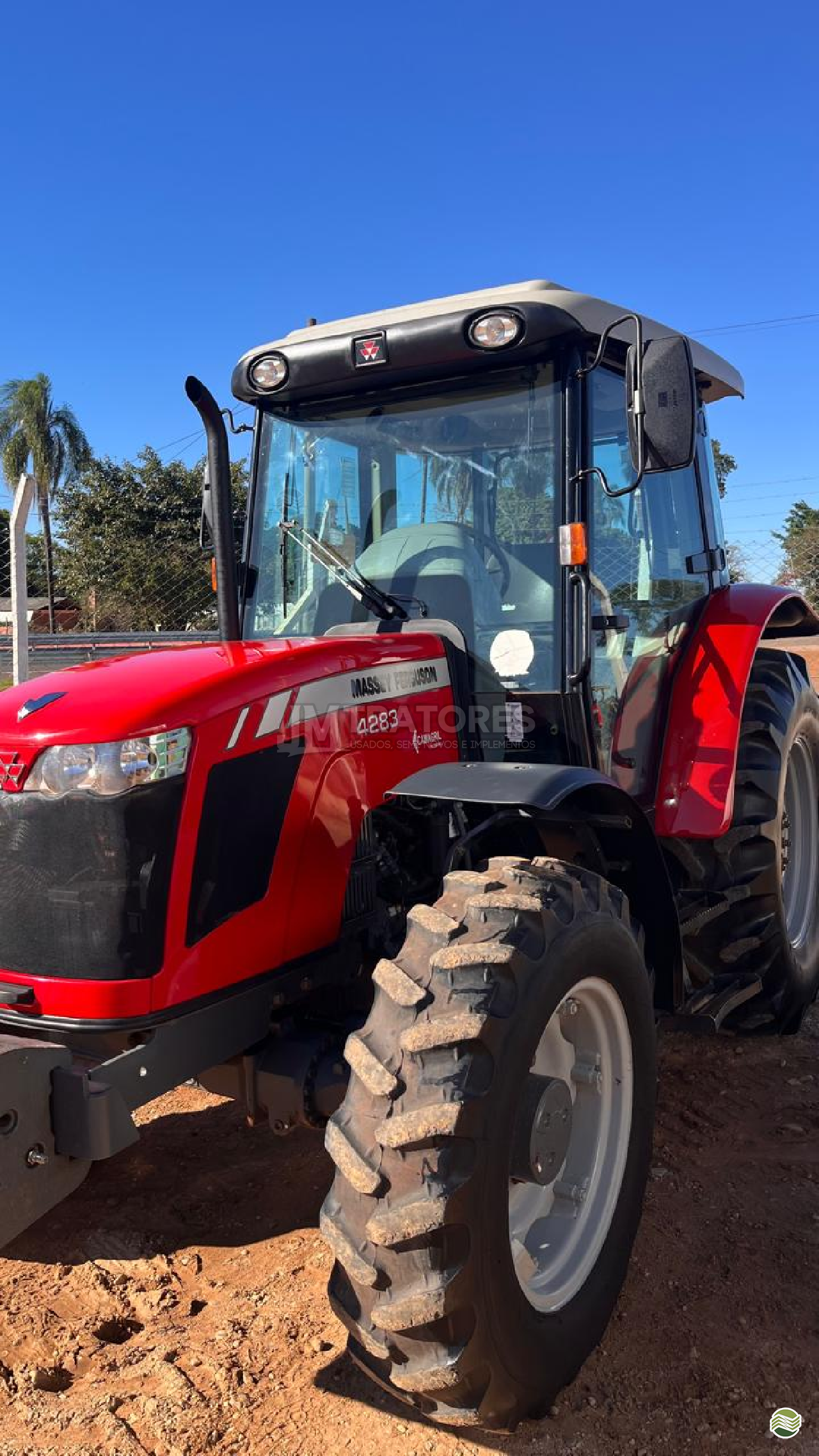 TRATOR MASSEY FERGUSON MF 4283 Tração 4x4 JM Tratores  ADAMANTINA SÃO PAULO SP