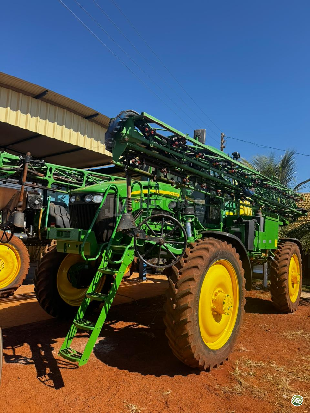 JOHN DEERE 4730 de JM Tratores 
