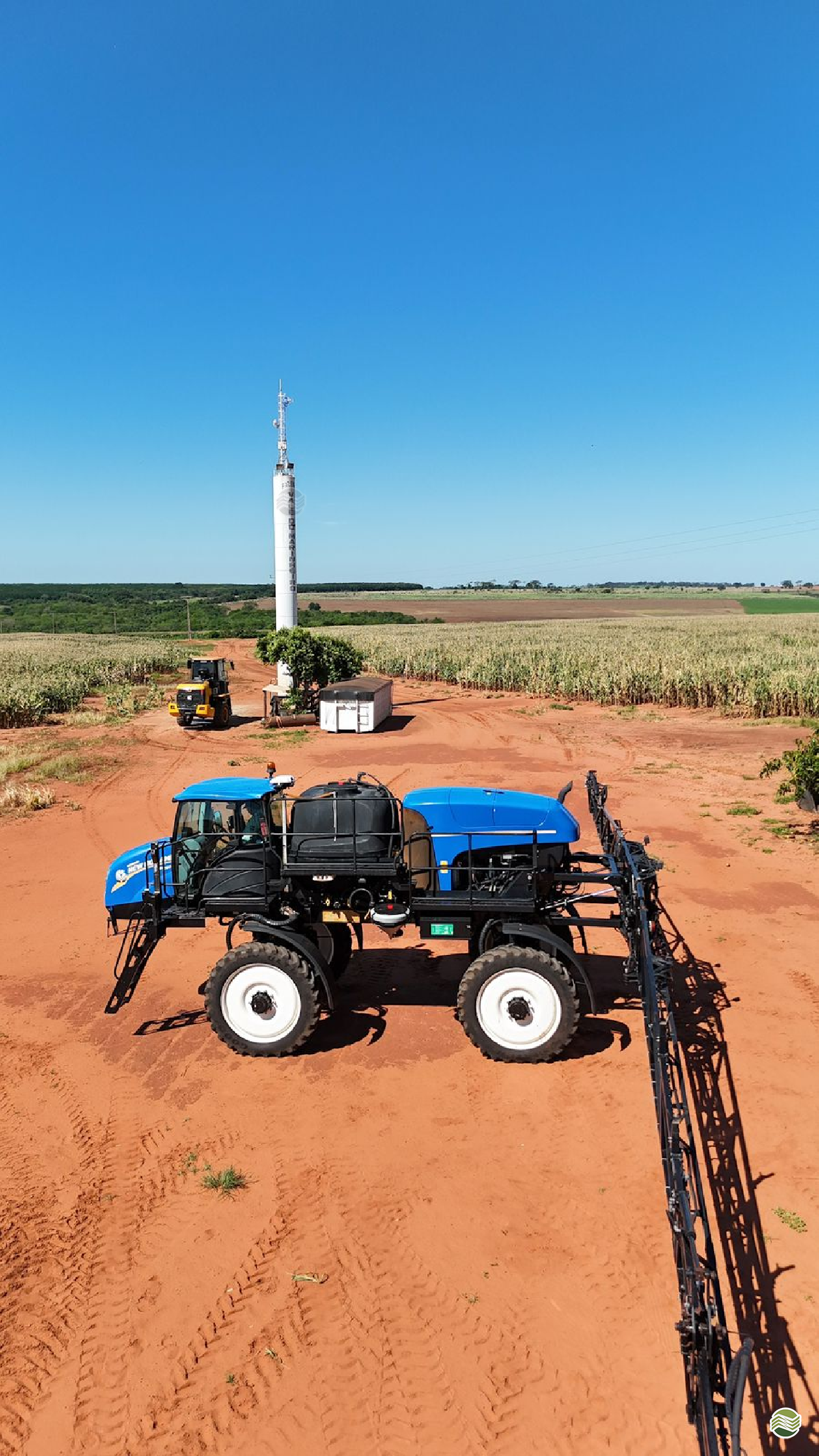 PULVERIZADOR NEW HOLLAND SP2500 Tração 4x4 JM Tratores  ADAMANTINA SÃO PAULO SP