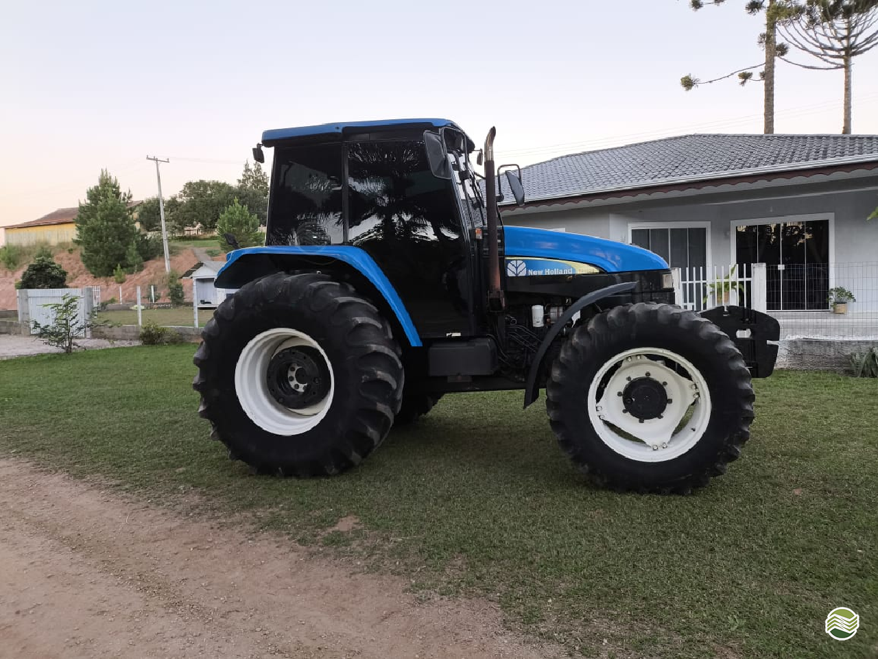 TRATOR NEW HOLLAND NEW TS 6020 Tração 4x4 JM Tratores  ADAMANTINA SÃO PAULO SP