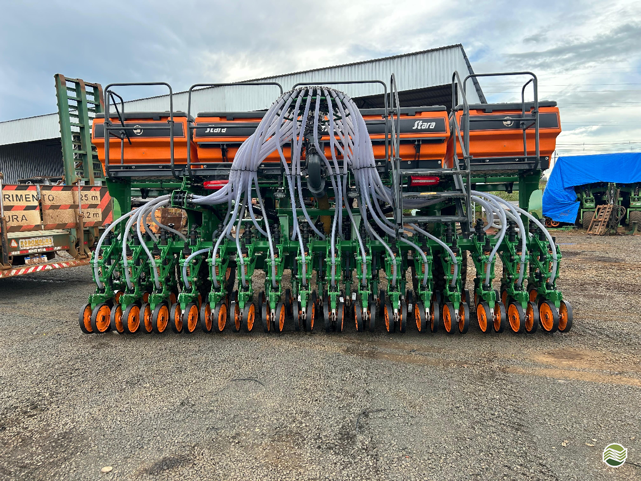 SEMEADEIRA STARA GUAPA SUPRA 44 JM Tratores  ADAMANTINA SÃO PAULO SP