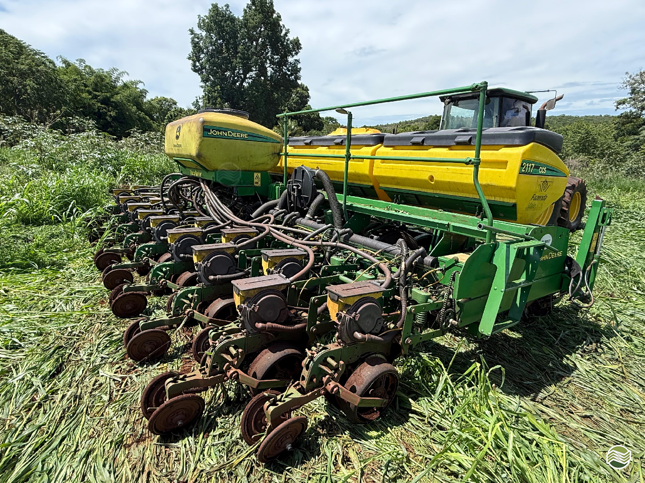 PLANTADEIRA JOHN DEERE PLANTADEIRAS 2117 JM Tratores  ADAMANTINA SÃO PAULO SP