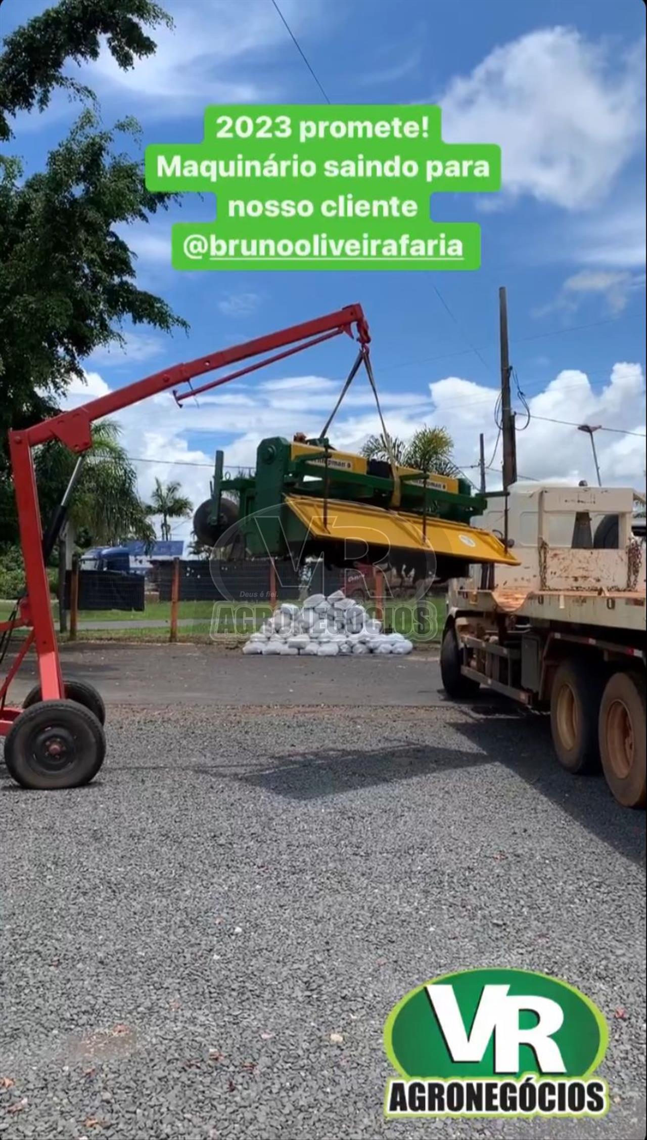 Rotativa Hennipman 
Destino Araxá - MG 