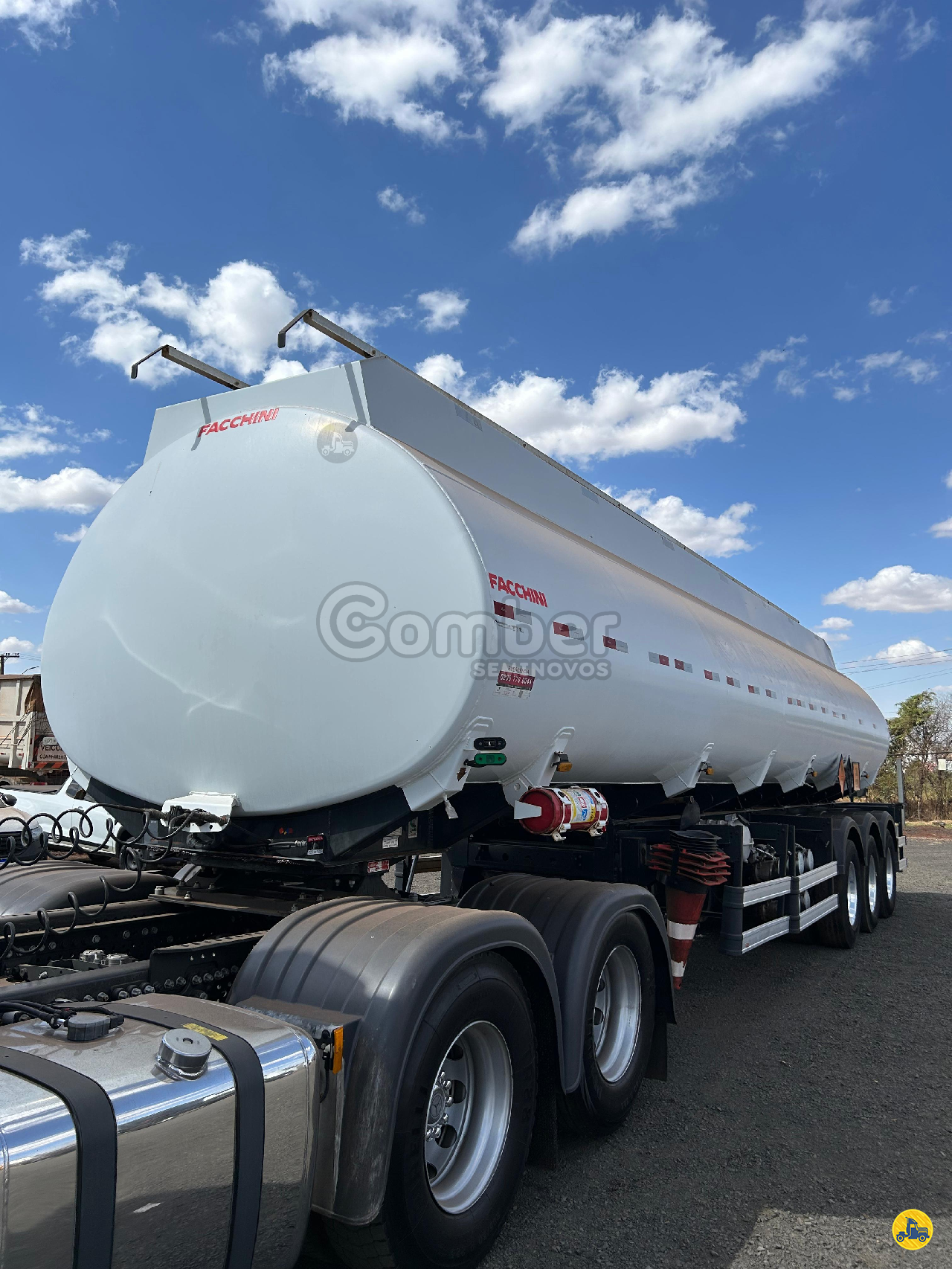 CARRETA SEMI-REBOQUE TANQUE AÇO Comber Seminovos RIO VERDE GOIAS GO