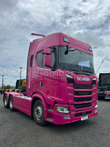 SCANIA S560