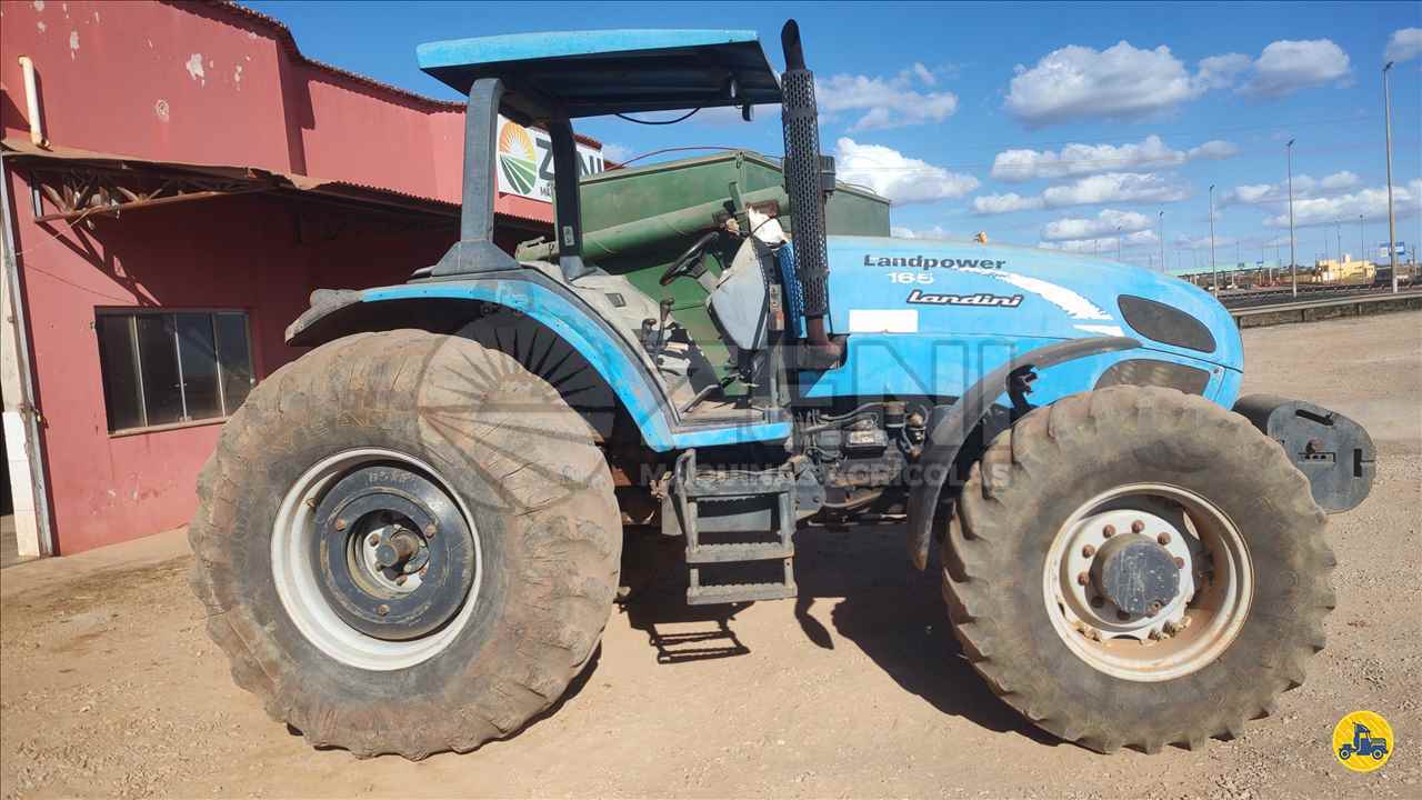 TRATOR LANDINI LANDPOWER DT165 Tração 4x4 Zeni Máquinas Agrícolas CRISTALINA GOIAS GO