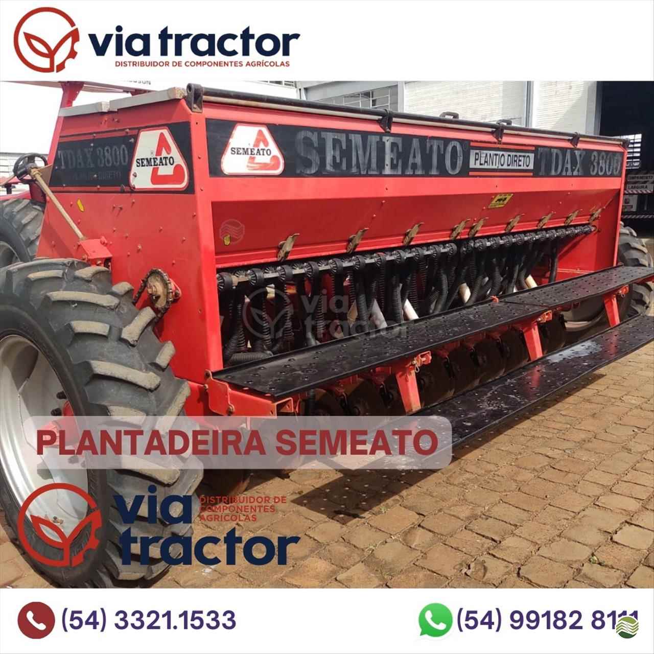 PLANTADEIRA SEMEATO SEMEATO TDAX3800 Via Tractor ERECHIM RIO GRANDE DO SUL RS