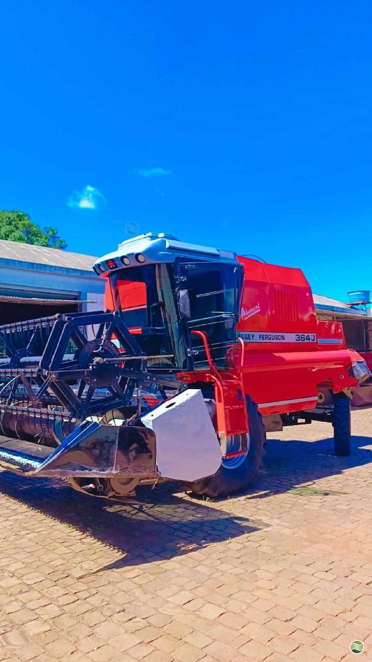 COLHEITADEIRA MASSEY FERGUSON MF 3640 Via Tractor ERECHIM RIO GRANDE DO SUL RS