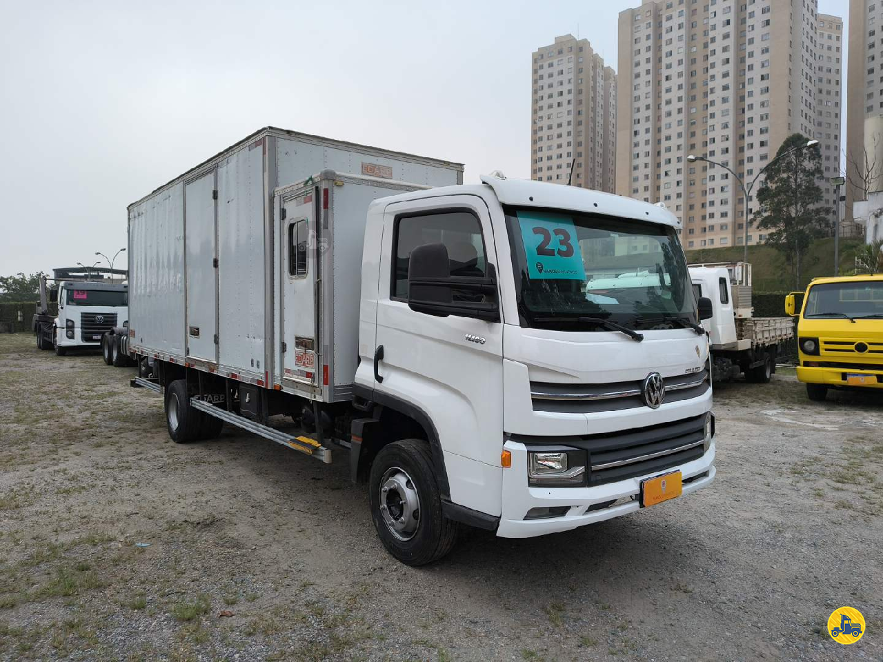 CAMINHAO VOLKSWAGEN VW 11180 Baú Térmico Toco 4x2 Vamos Seminovos - Itaquera SAO PAULO SÃO PAULO SP