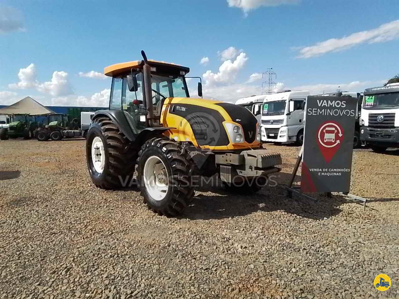 TRATOR VALTRA VALTRA BM 125 Tração 4x4 Vamos Seminovos - Ribeirão Preto - Varejo  RIBEIRAO PRETO SÃO PAULO SP