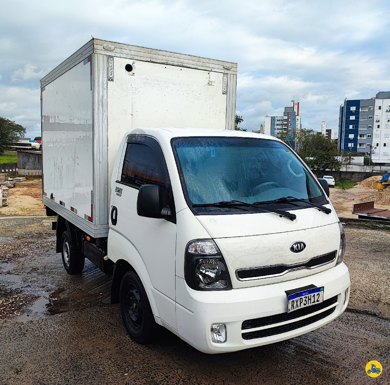 UTILITARIOS KIA MOTORS Bongo K-2500 Primos Caminhões ICARA SANTA CATARINA SC